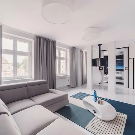 Kosmos 9 - Apartament Orbita By Rentoom Torun Exterior photo